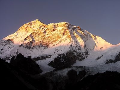 Západ slunce na Makalu