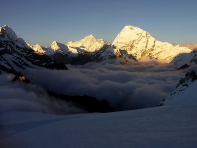 Západ slunce na Makalu a Chamlang