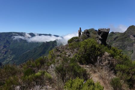 Kamila na hřebeni Pico Grande