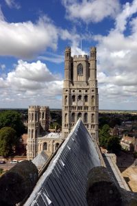 West Tower z Octagonal Tower