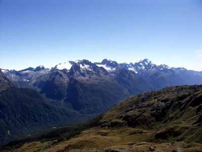 Darran Mountains jsou již ve Fjordland NP