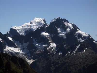 Mt. Tutoko – 2746 m – nejvyšší hora Darran Mountains