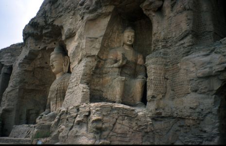 Datong (Ta Tchung) - skalní chrám - sochy Buddhů