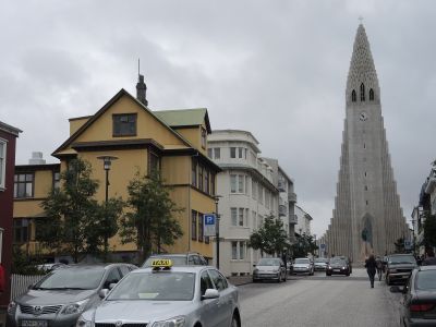 V Reykjavíku jsem vystoupili na věž Hallgrímskirkja.
