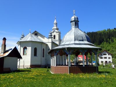 Malovaný kostel v osadě Repedea