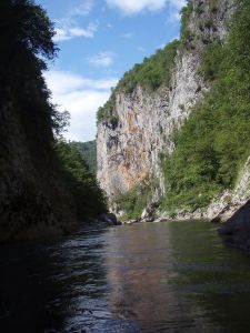 Na Neretvě klidná místa střídaly trojkové peřeje