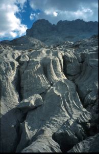 Neskutečný vápencový kras západní části Picos de Europa