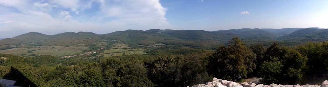 Panorama Zemplínských vrchů z hradu Regéc