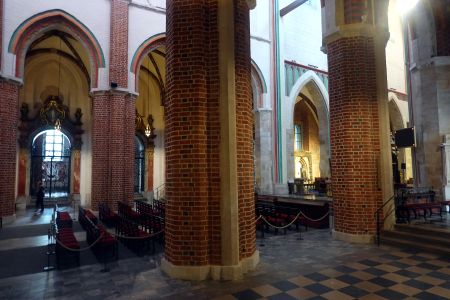 Hlavní loď baziliky