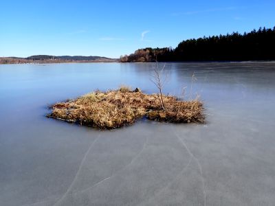 Ostůvek