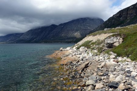 Další den jsem sestoupil až k fjordu Kangerluarsunnguaq.