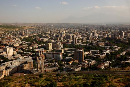 Z velkého kola jsou nejkrásnější pohledy na Jerevan.