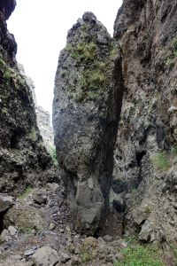 Neskutečně divoká soutěska na sopce Ara.