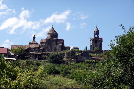 Přicházíme ke klášteru Haghpat.
