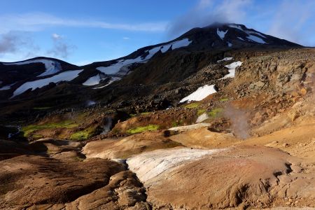 Neuvěřitelně barevná krajina Pohoří čarodějnic 