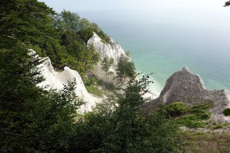 Křídové útesy Møns Klint jsou úžasné.