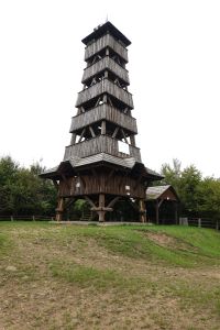 Rozhľadňa na Tlstej hore u Púchova