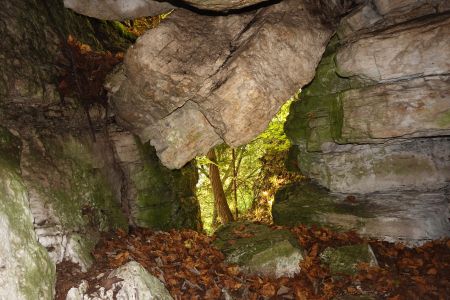 V Ledové jeskyni led už nebyl, zůstala jen pořádná zima.