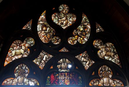 Vitráže na hlavním schodišti