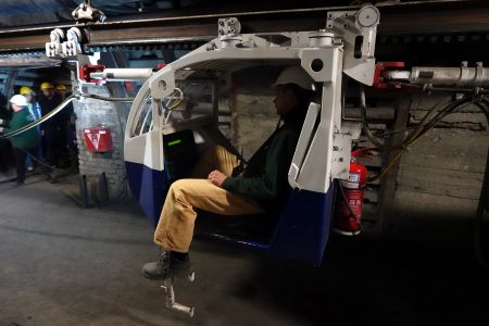 Kopalnia Guido - důlní závěsný vlak.