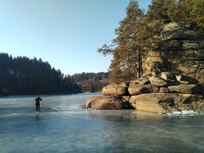 Prozkoumáváme jižní zátoky.