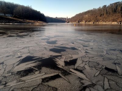 Na tohle se krásně kouká a ještě lépe se po tom jezdí.