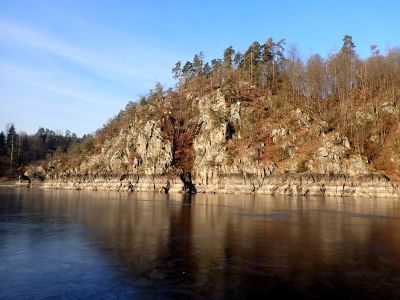 Nádherný led a skály