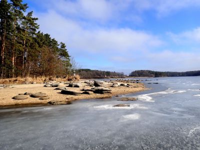 Některé působivé žulové balvany by při plném vodním stavu nebyly vidět.