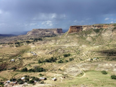 Stolové hory v okolí Debre Damo 