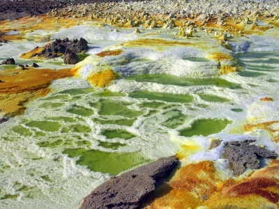 Barevné Pamukkale