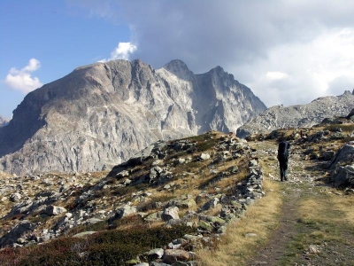 Stoupáme do sedla Coletto di Valasco
