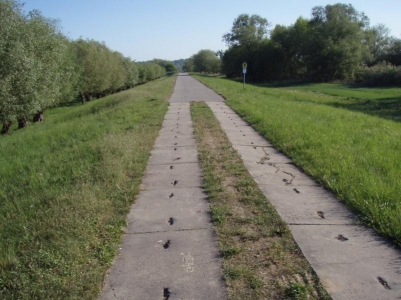 2 km panelu