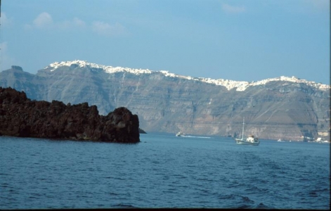 Odplouvame ze Santorini