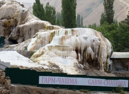 Pamir - Garam Chashma - bazen