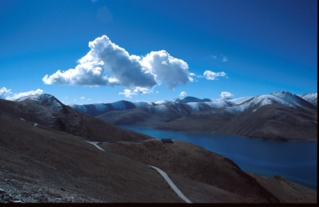 Jezero Yambdrok Tso