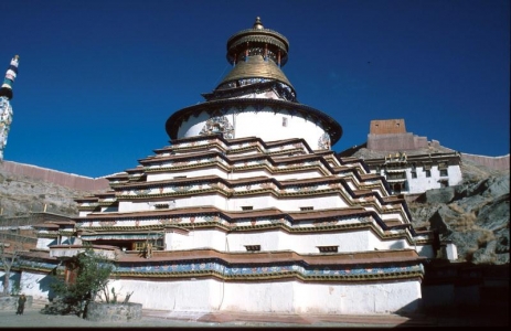 V klášteru je nejkrásnější tibetský čchorten - Kumbum