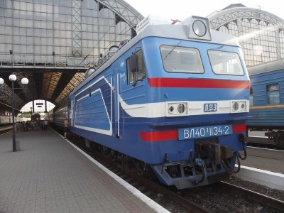 nadrazi ve Lvove pripomina prazske hlavni nadrazi