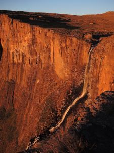 Východ slunce na Tugela Falls