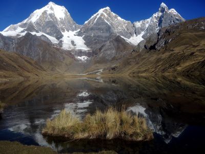 Yerupaja, Y. Chico