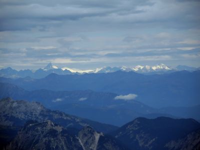 Vysoké Taury z Više - vlevo Grossglockner