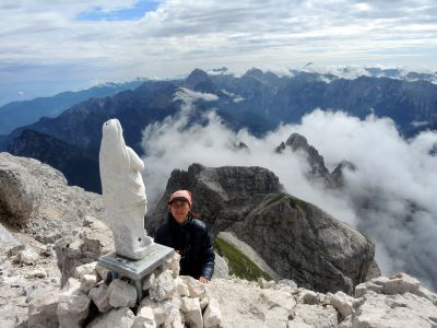 Madona na vrchole Više