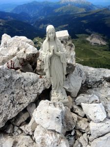 Madona na vrchole Cima Vezzana