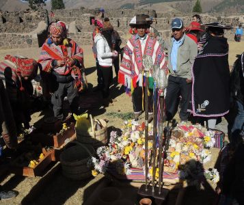 Festival v Raqchi