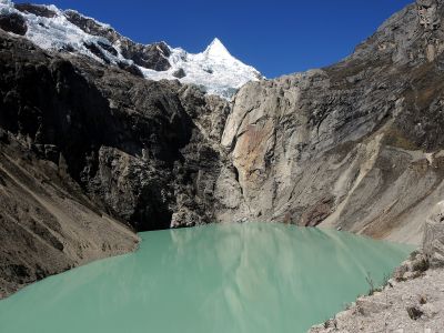 Laguna Jancarurish a Alpamayo